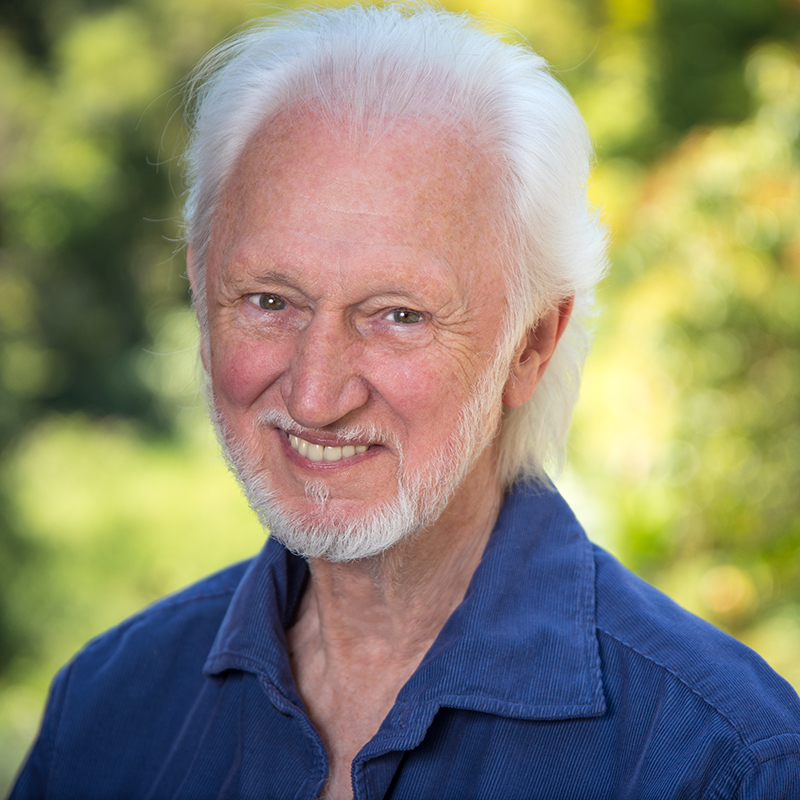 Paul Lowe